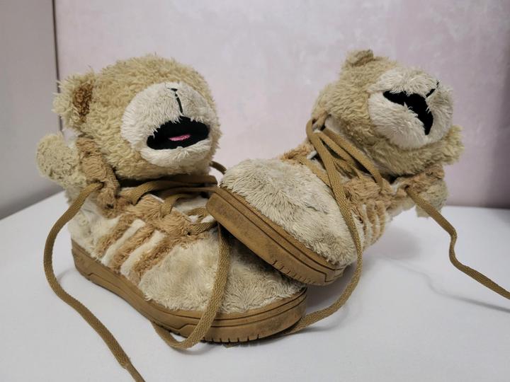 Adidas Jeremy scott