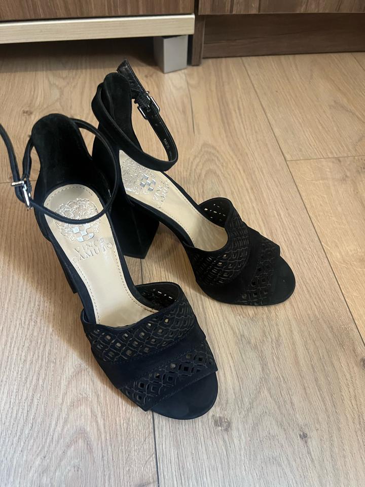 Vince Camuto