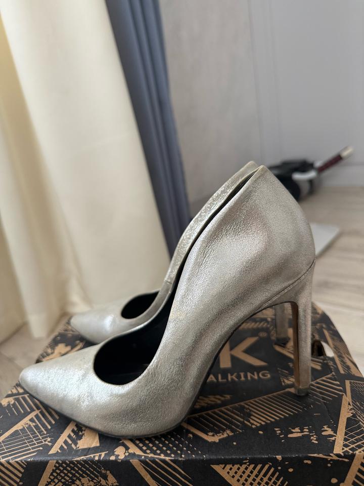 Jimmy Choo