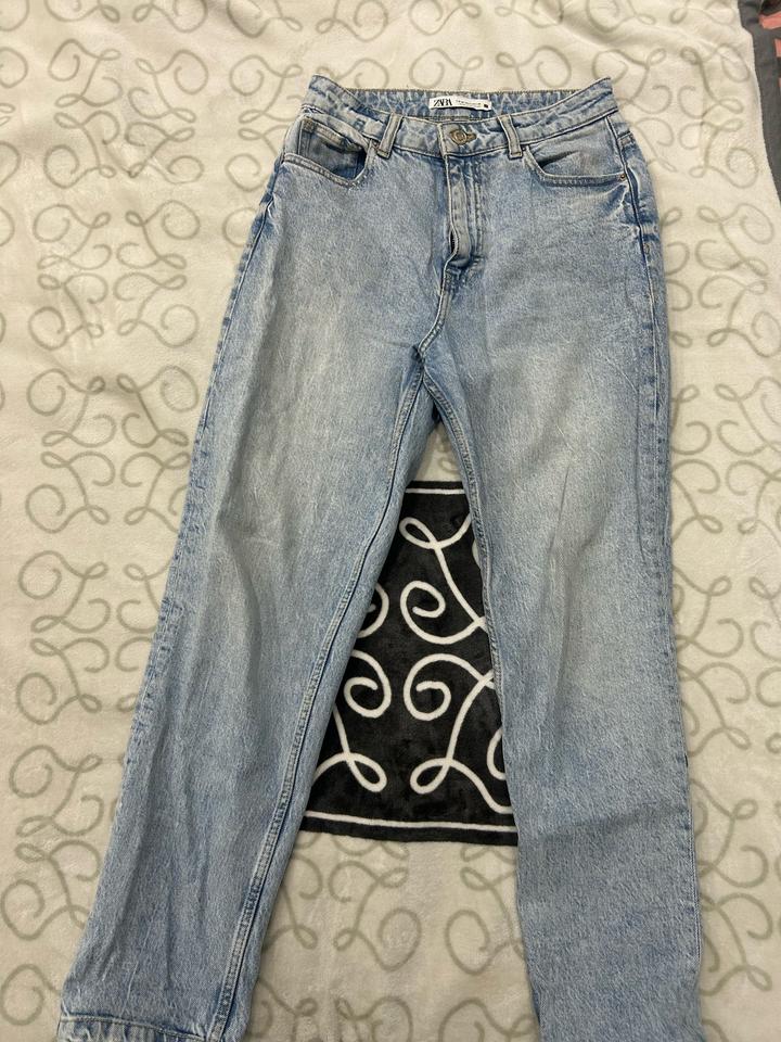 Джинсы ZARA