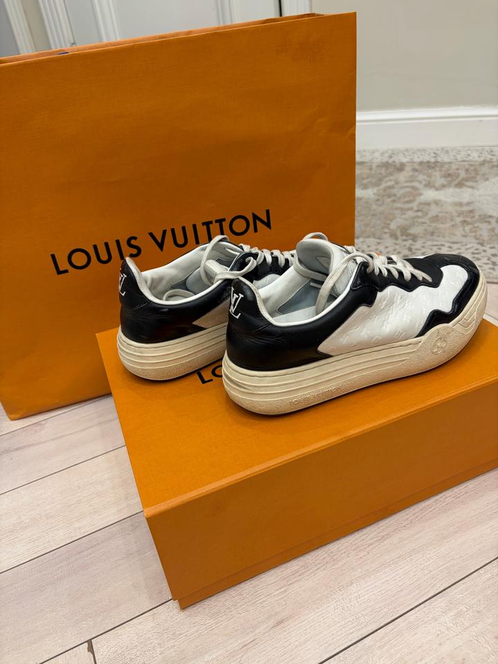 Louis Vuitton 1. LV Horizon 70 Damier Graphite.  LV treiner