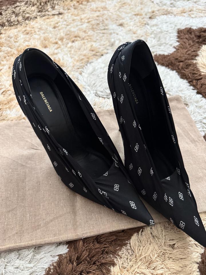 Balenciaga