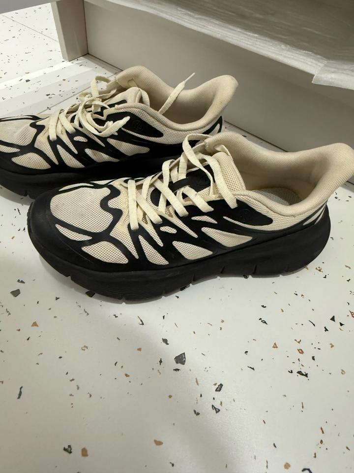 LI-NING