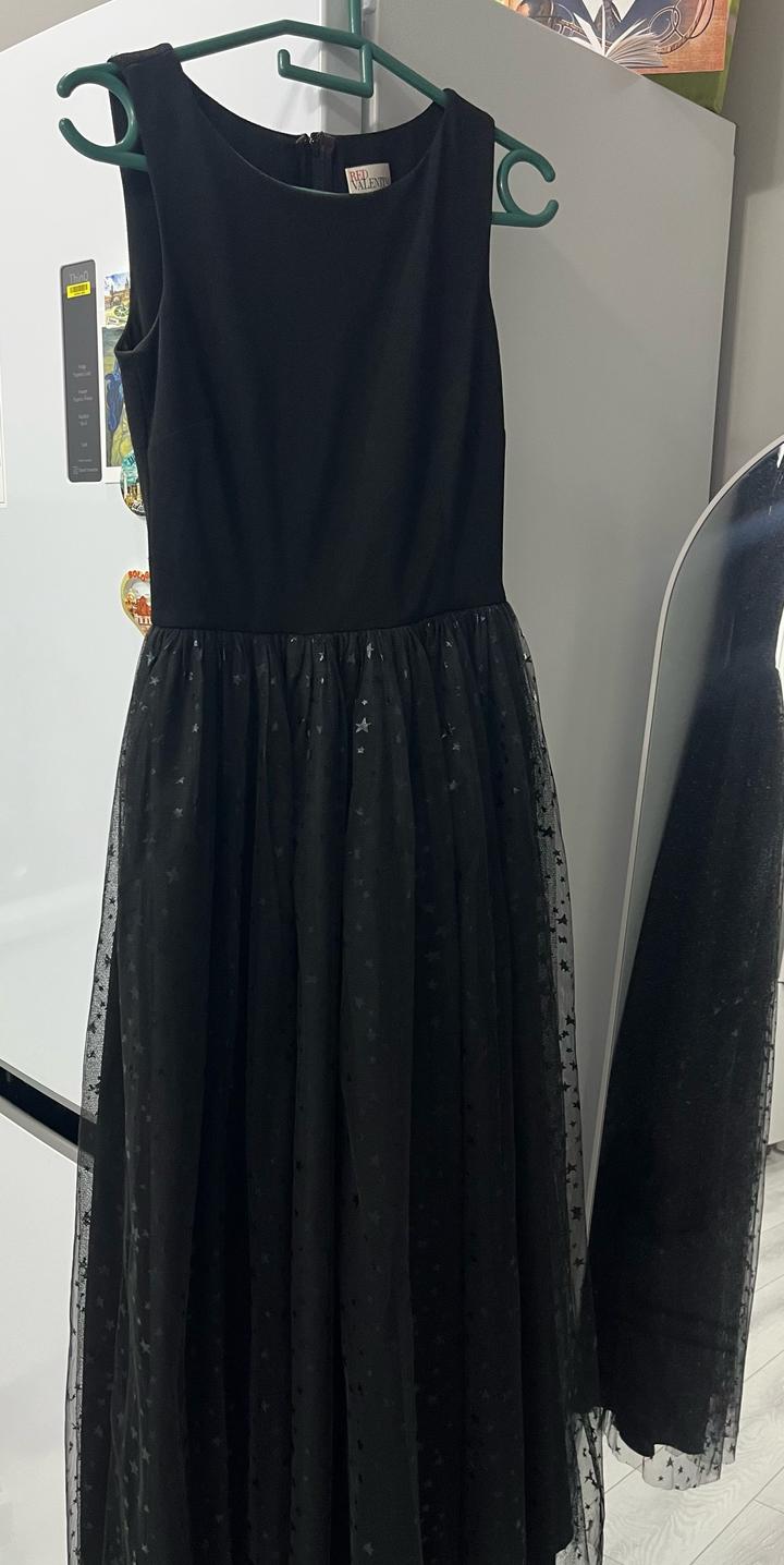 RED Valentino