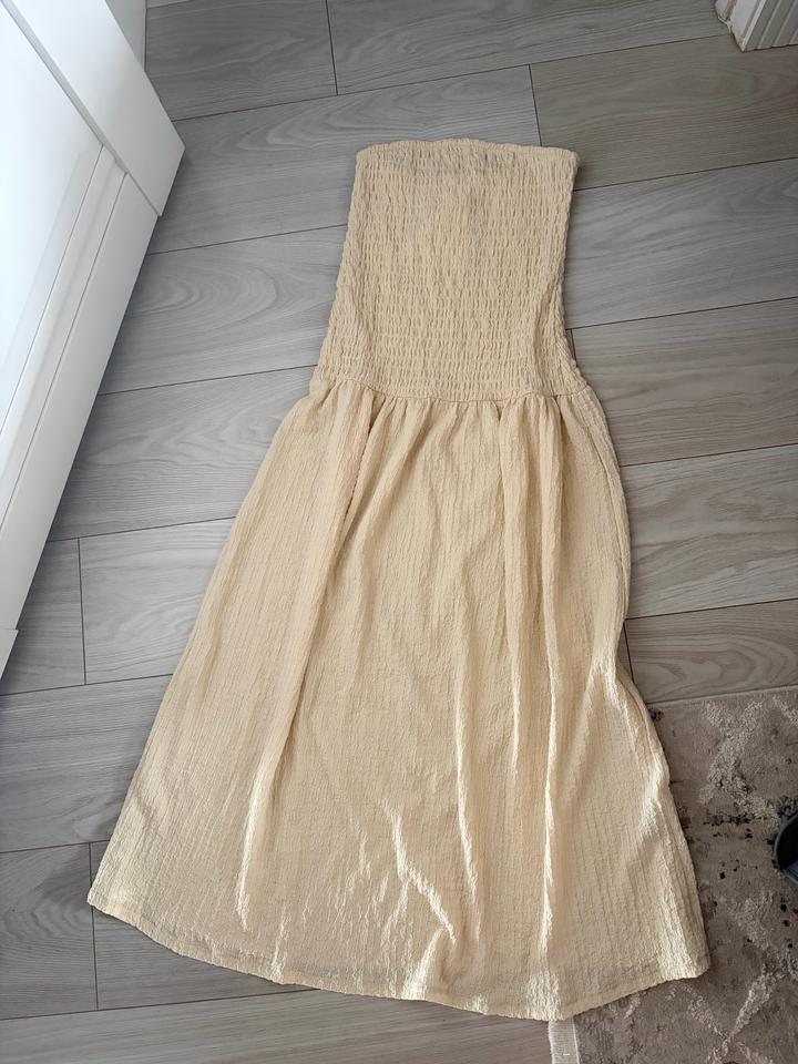 H&M