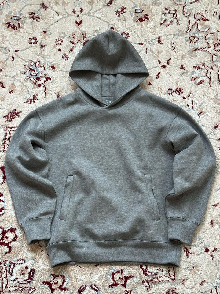Худи UNIQLO C