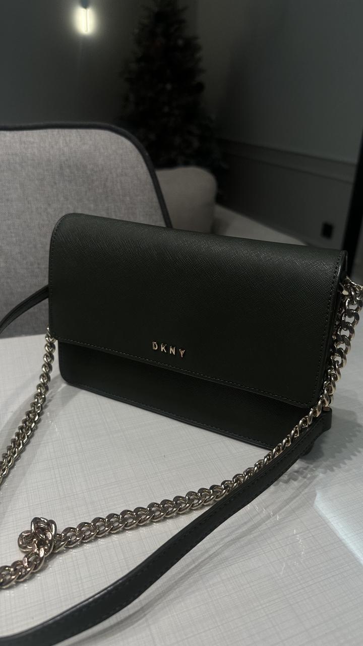 DKNY