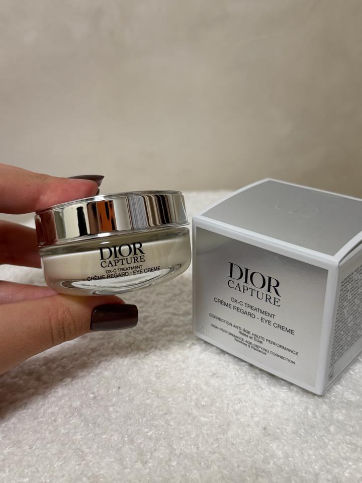 Крем для кожи вокруг глаз Dior Capture