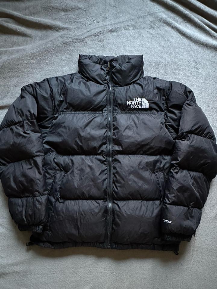 Пуховик The North Face Nuptse 700
