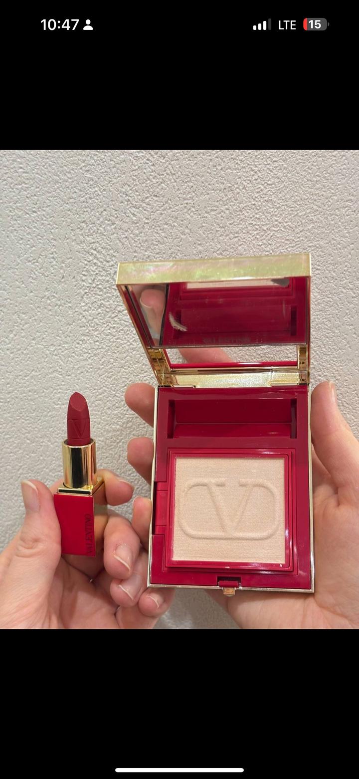 Набор Valentino Go-Clutch пудра и помада