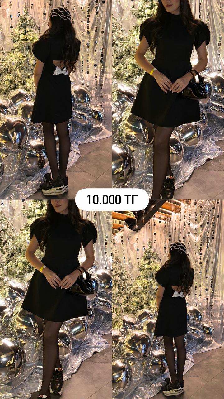 Черное короткое платье с бантом на спине