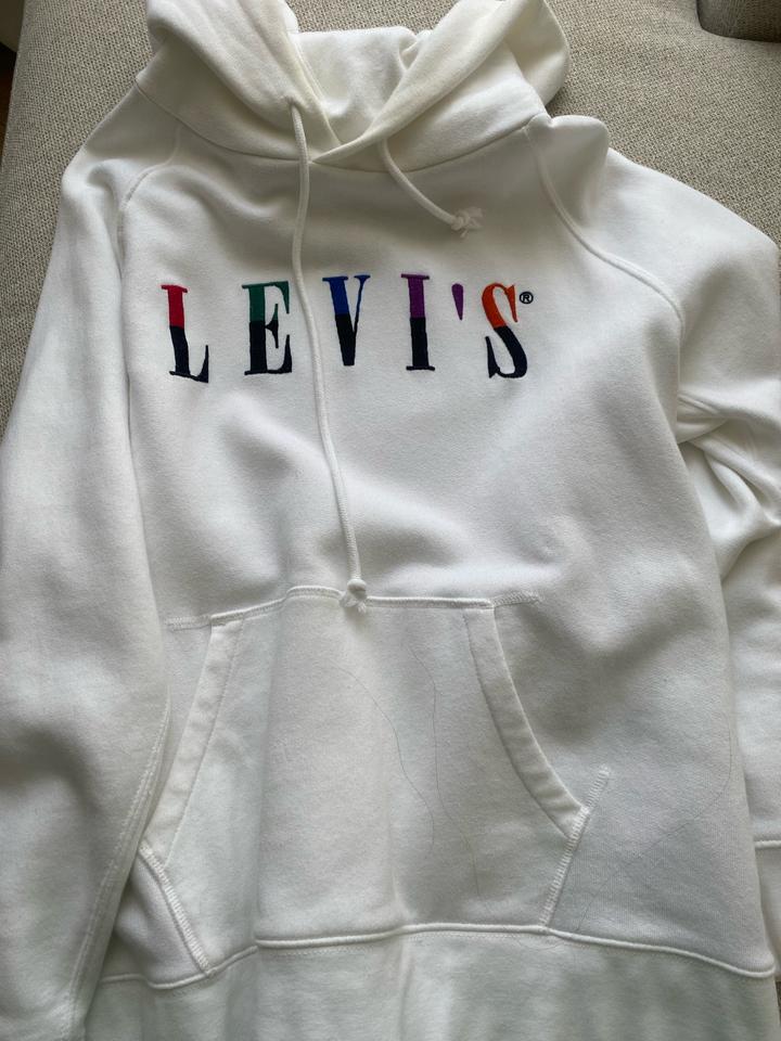 Levi's