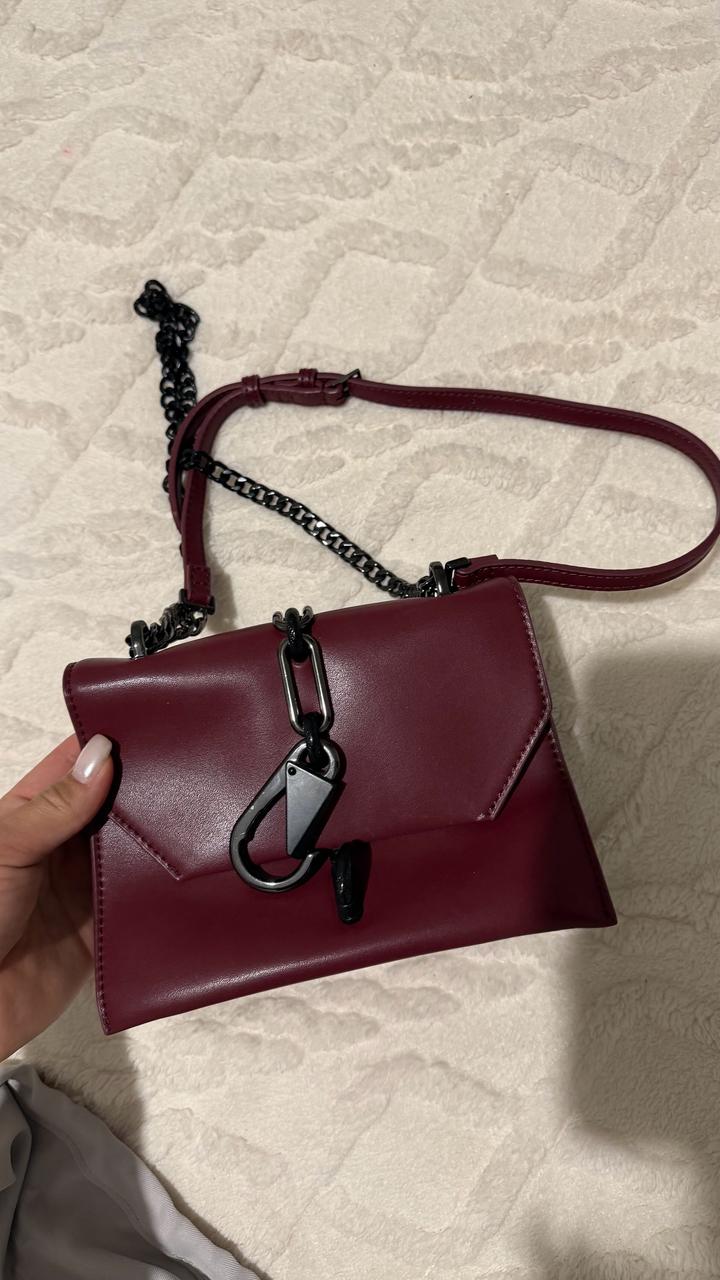 Charles & Keith