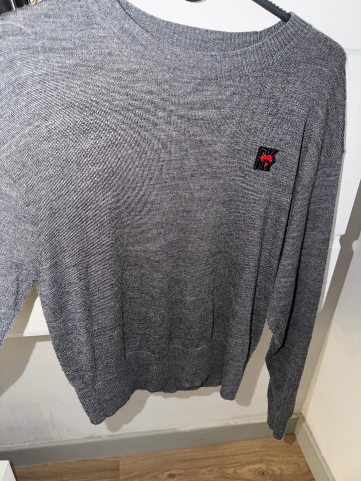Джемпер DKNY