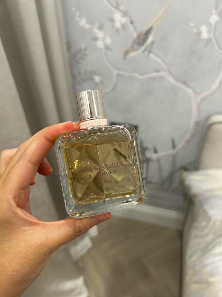 Парфюм Givenchy Irresistible