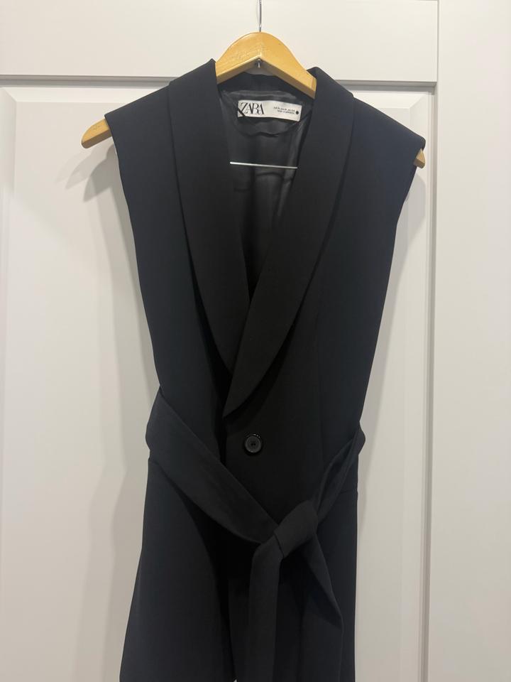 Жилет ZARA