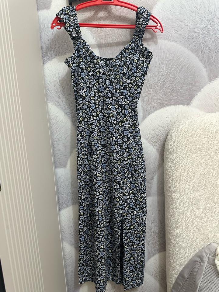 H&M