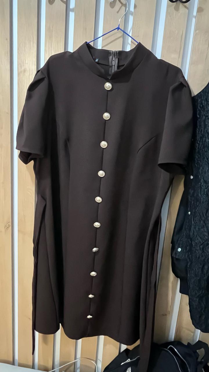 Luxury Garage Sale Платье миди на пуговицах