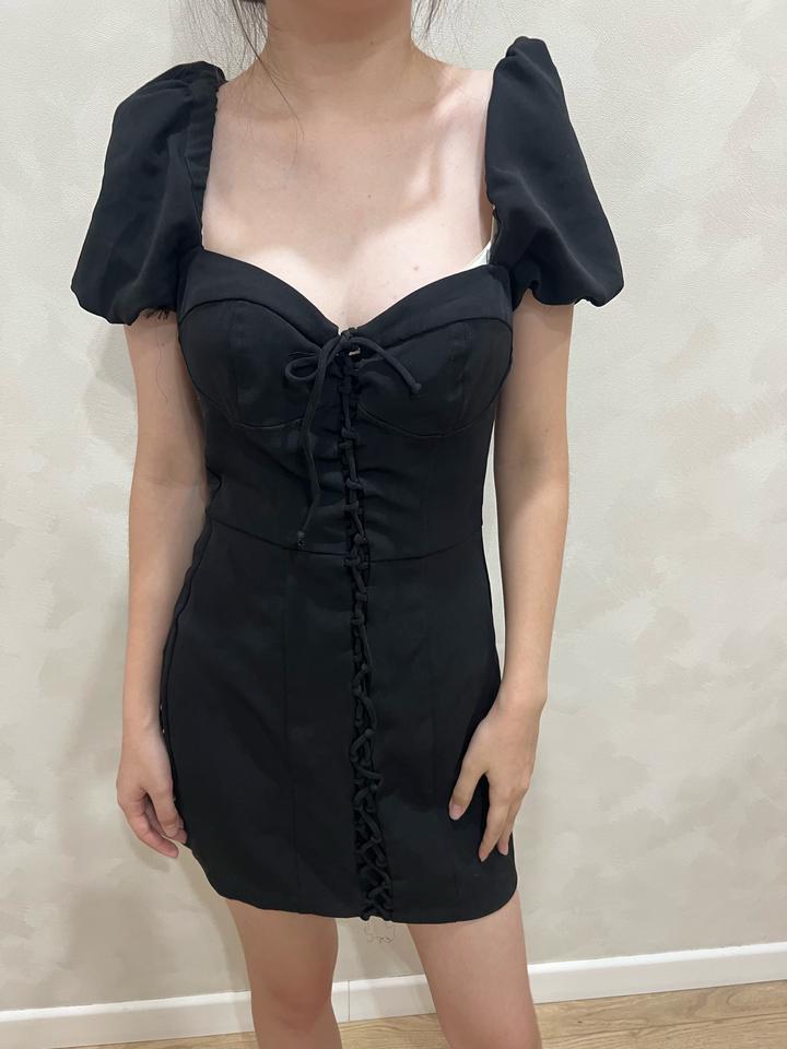 чёрное платье zara