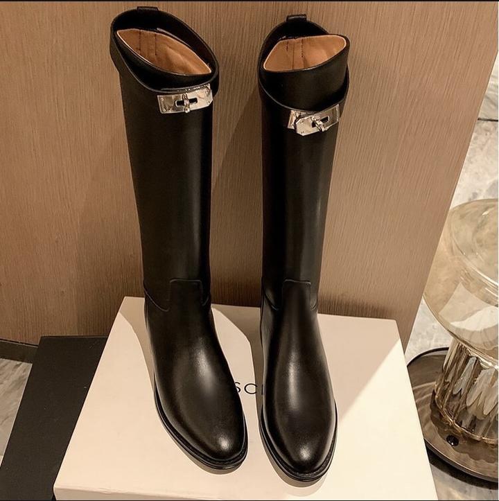 Hermès