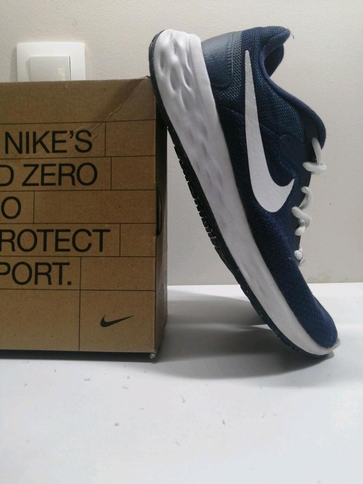 Nike