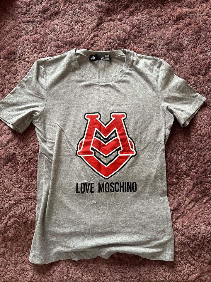 Moschino
