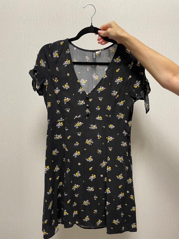 H&M