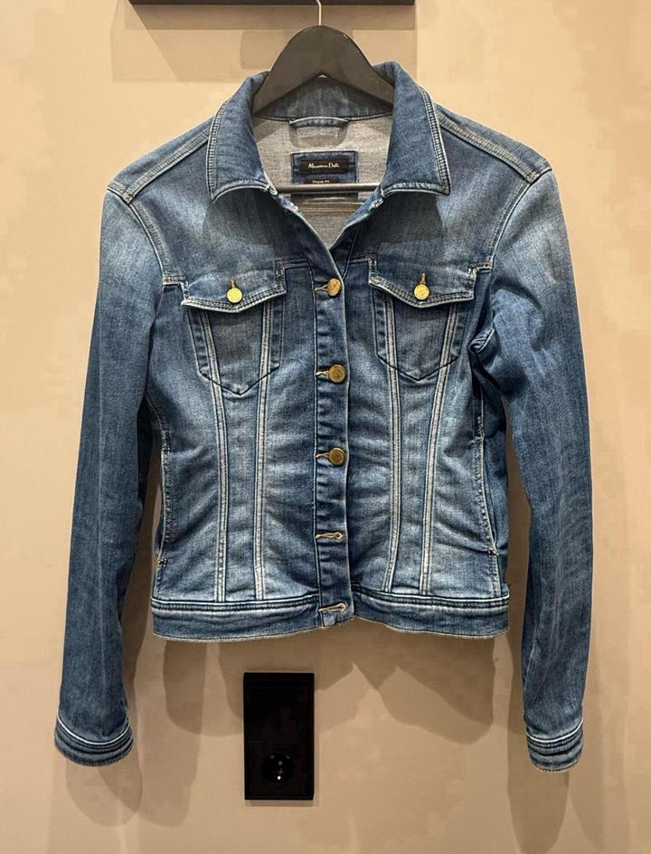 Джинсовая куртка Massimo Dutti