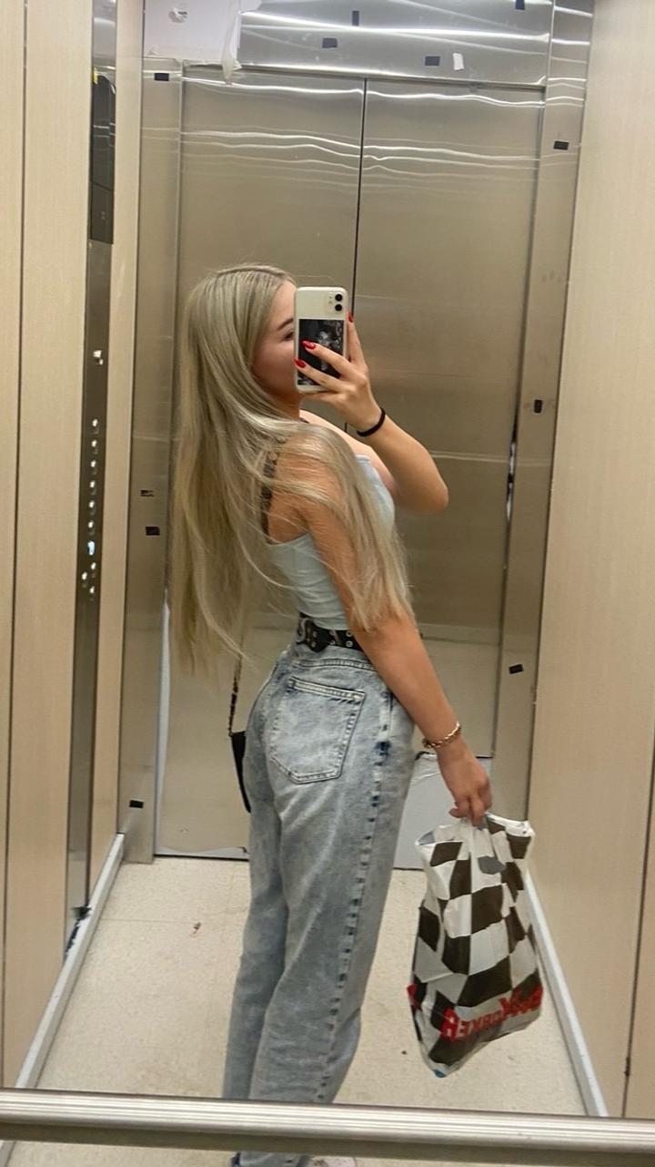 Gloria Jeans