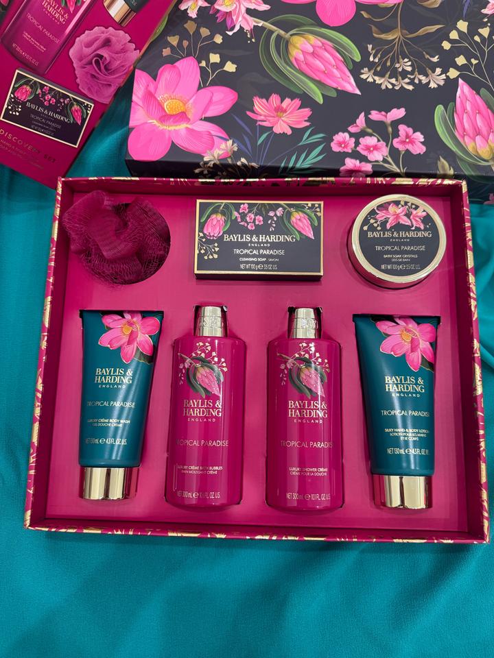 Baylis & Harding