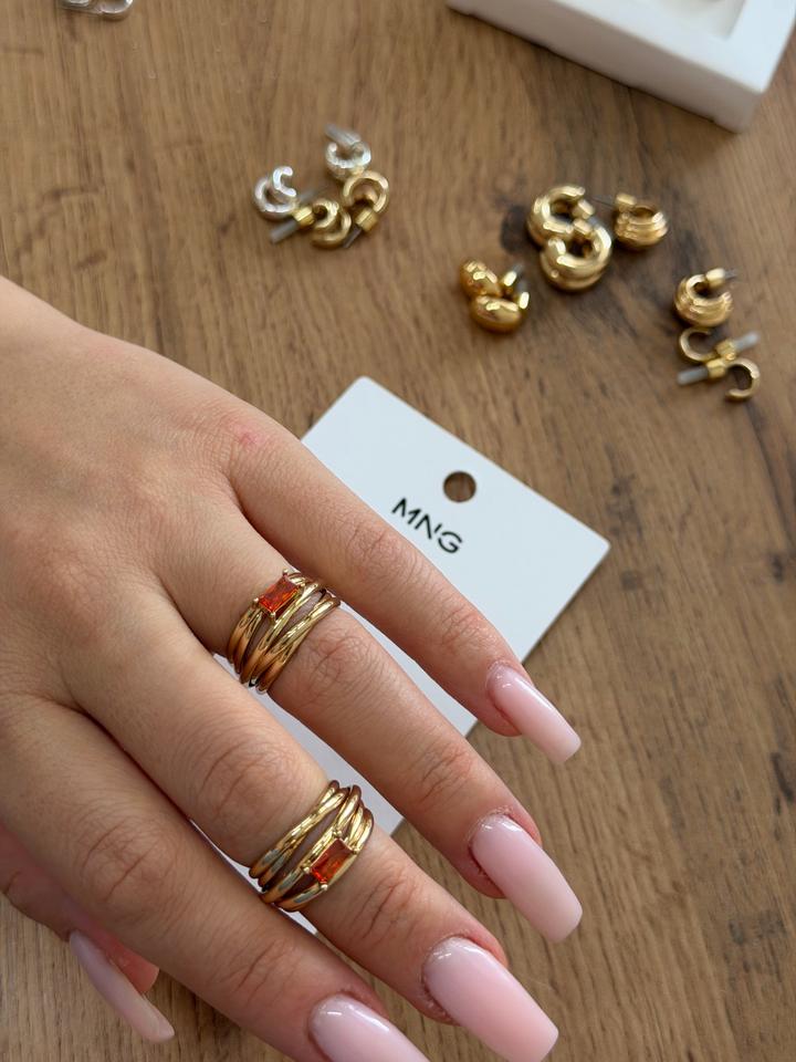 Колечкo Mango