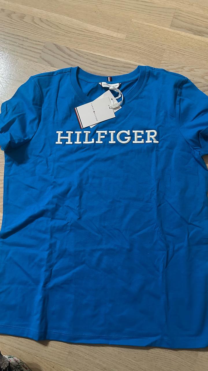 новая Футболка Tommy Hilfiger
