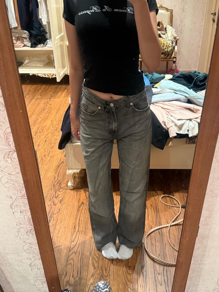 джинсы Zara