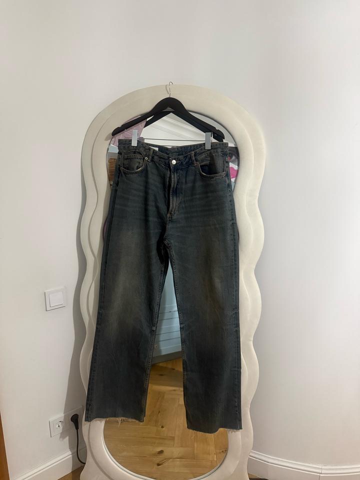 Zara Джинсы прямые