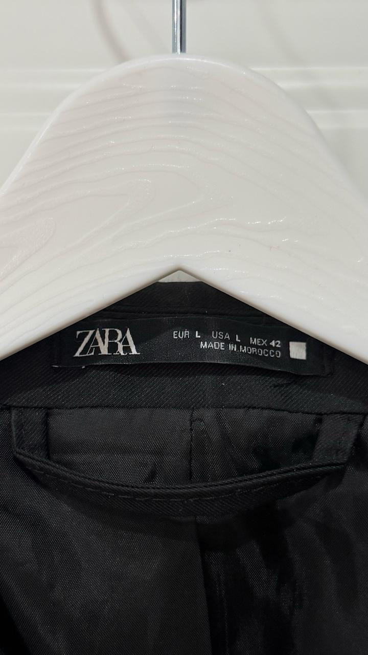 Жилет ZARA