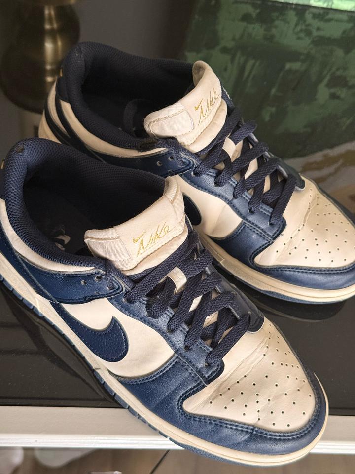 Кроссовки Nike