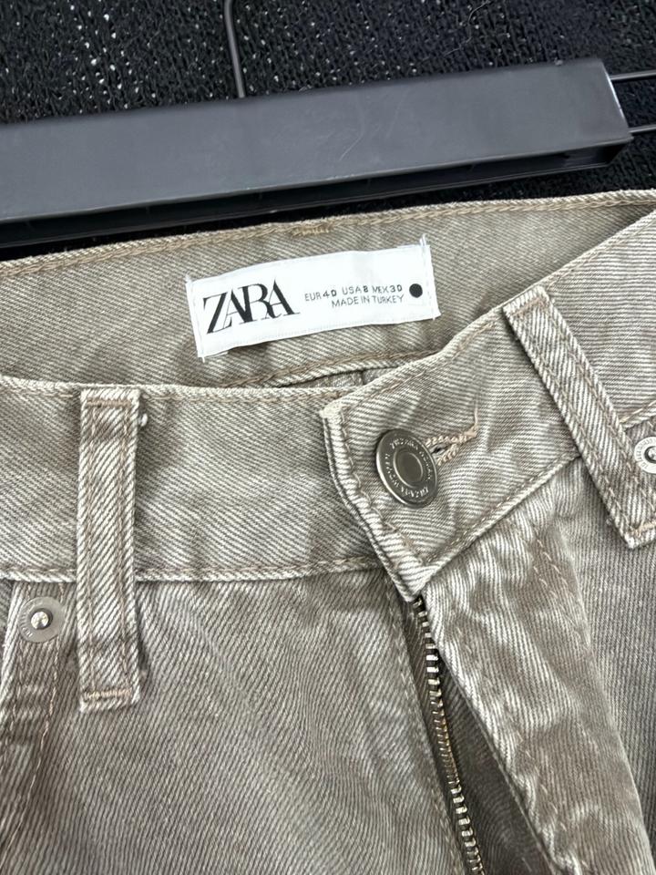 Джинсы ZARA