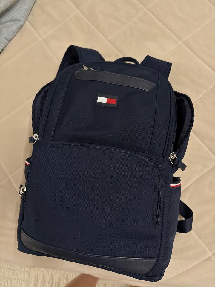 Tommy Hilfiger