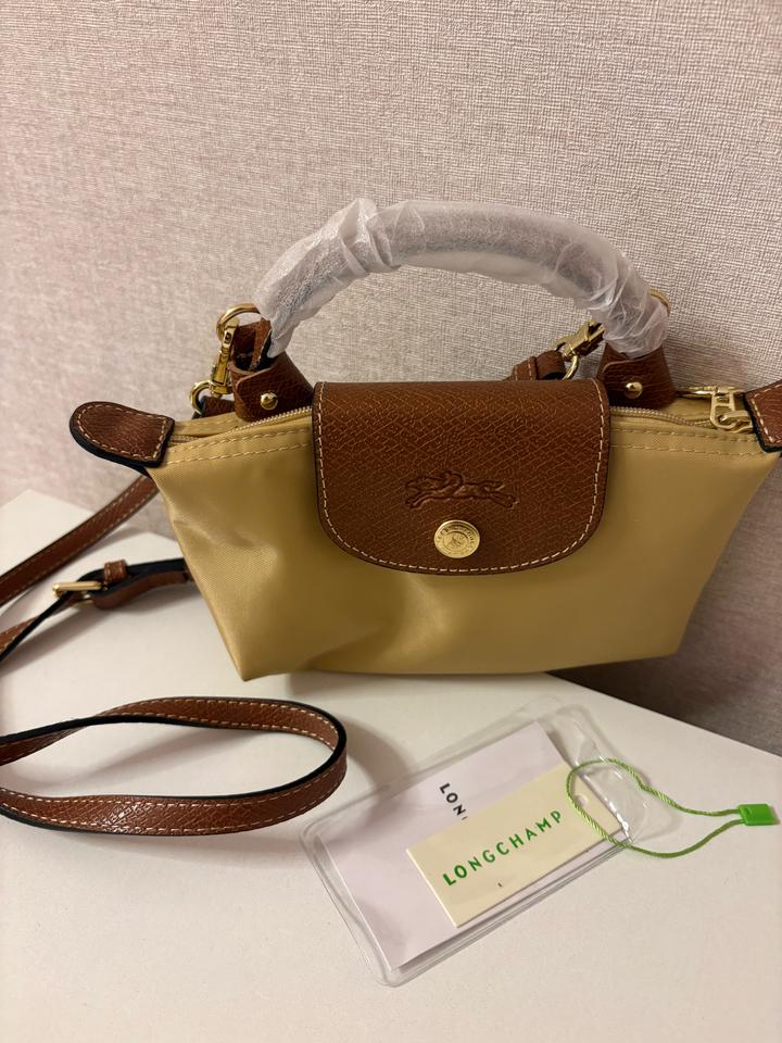Longchamp