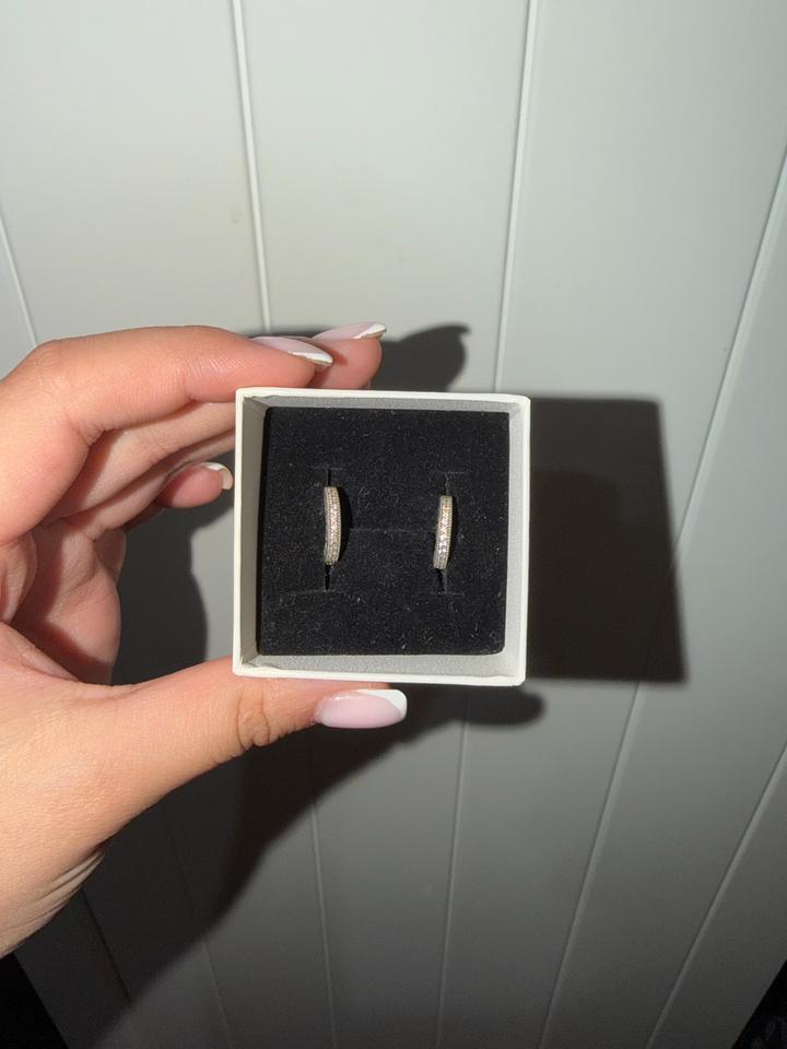 Pandora
