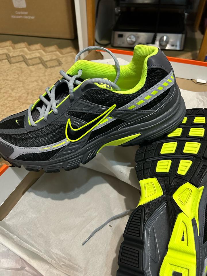 Nike