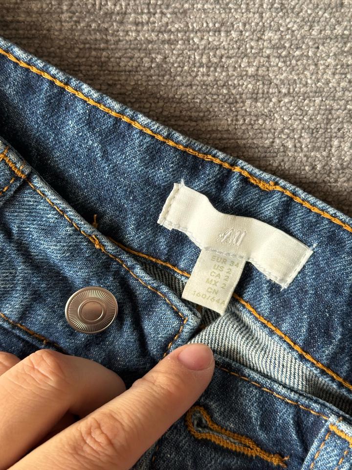 H&M