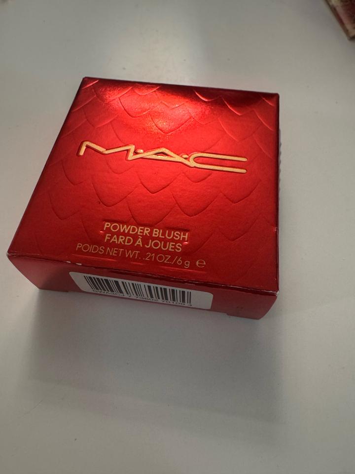 Новый! Mac Powder Blush FULL OF WONDER