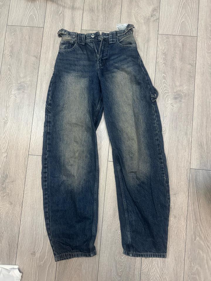 Джинсы Bershka