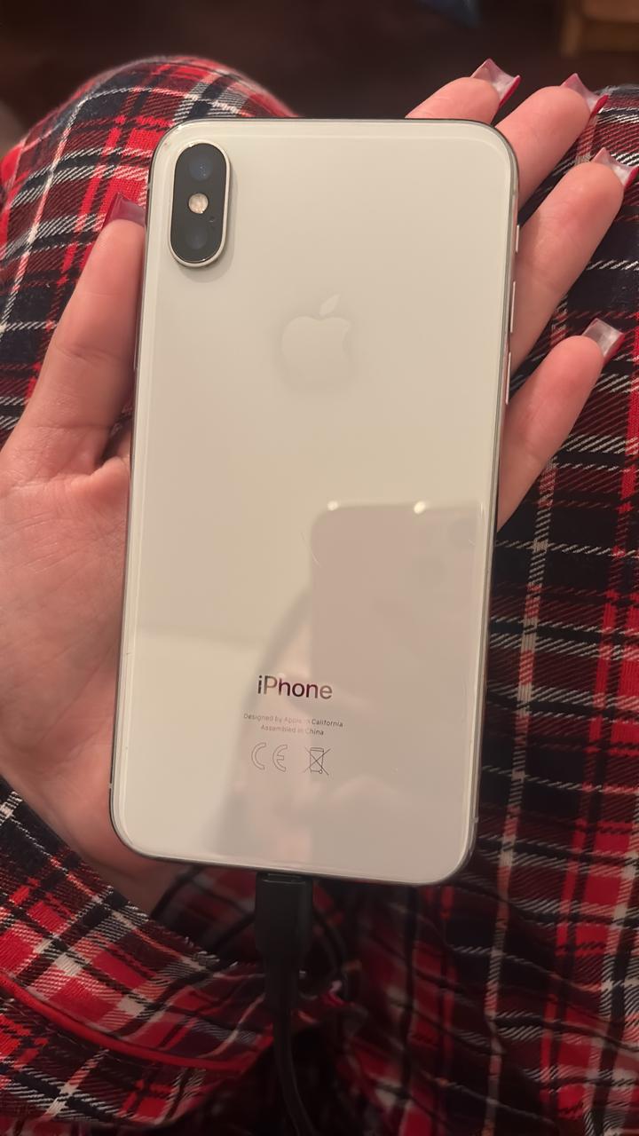 iPhone X