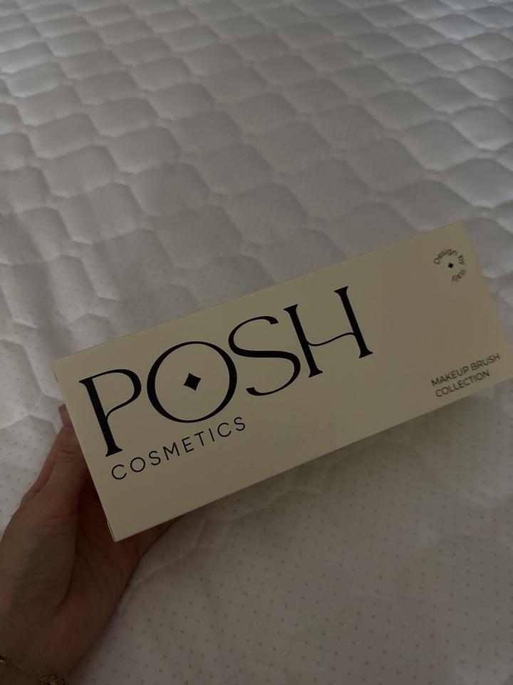 Набор кистей для макияжа POSH