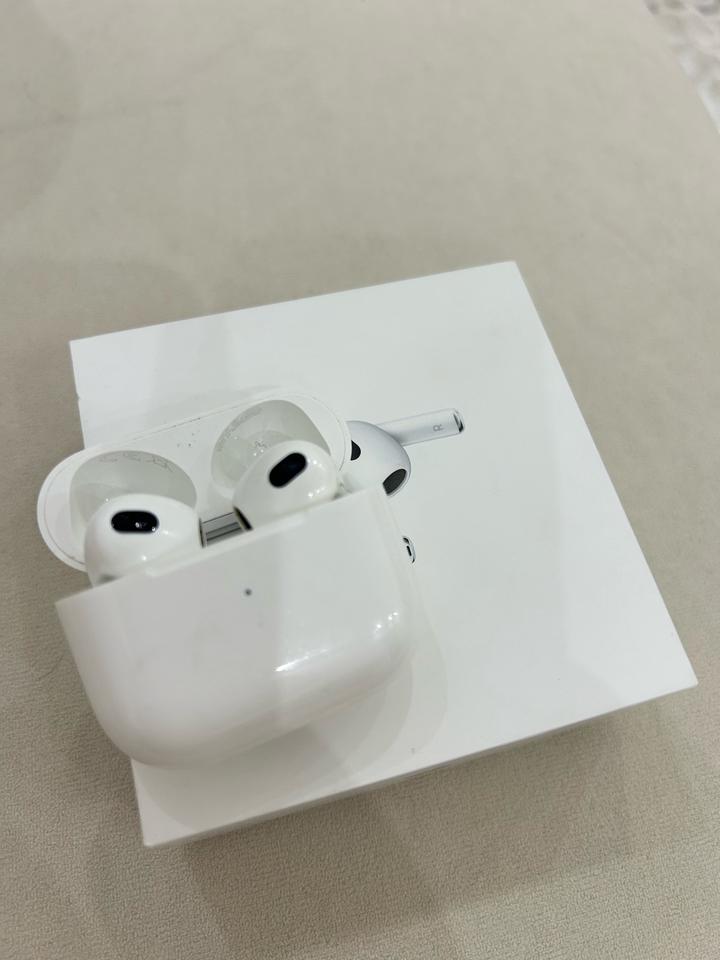Наушники Apple AirPods 3