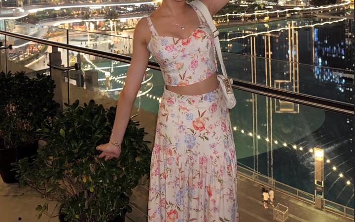 Zara Женский костюм из топа и юбки с цветочным принтом