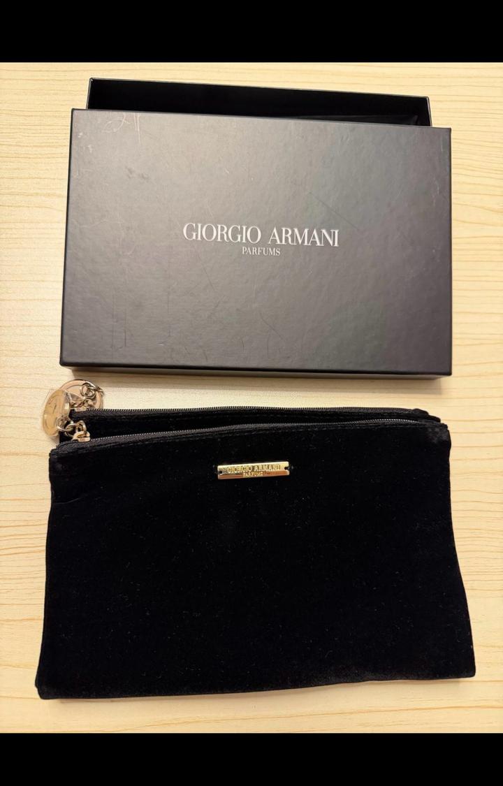 Складная косметичка Giorgio Armani 💄
