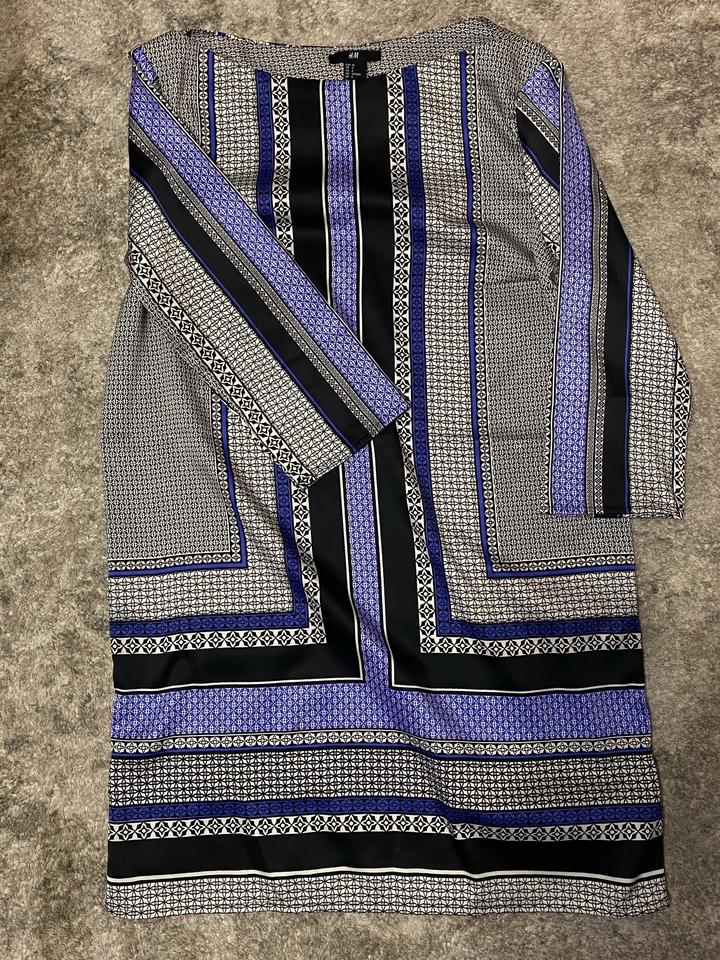 H&M Стильное шелковое платье